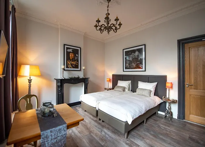 Bed and Breakfast Hendrik 3*